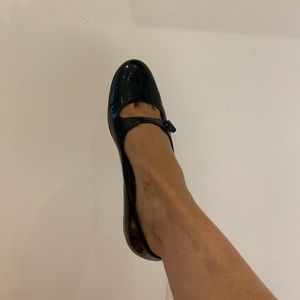 Carel Paris flat black Mary Janes